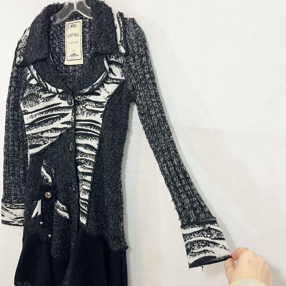 Vintage Concept Black & White Artsy Longline Cardigan Sweater Mohair Size Small - Picture 3 of 8